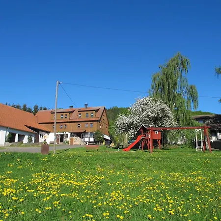 Heufelder Hof * Ehrenberg (Hessen)